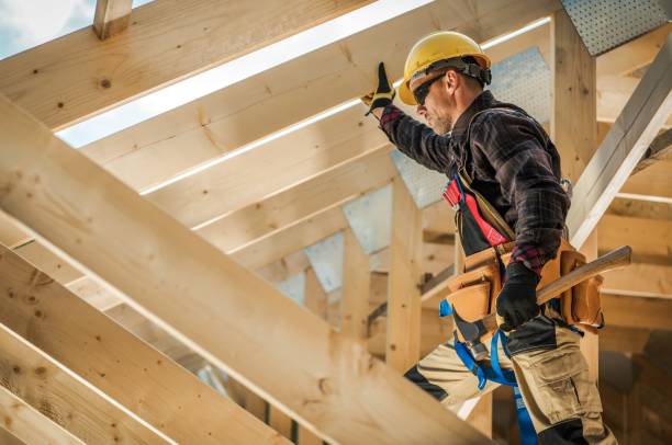 Best Roof Gutter Cleaning  in Framingham, MA